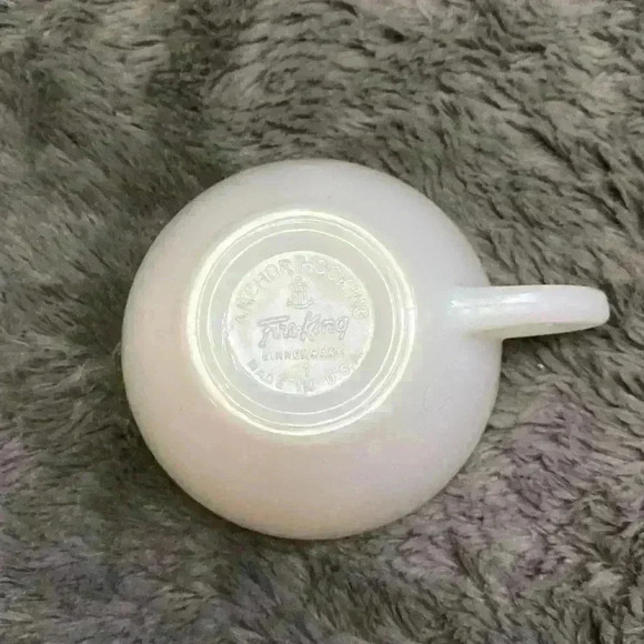 Fire King Golden Wheat Cup and Saucer and Lunch Plate - Picture 12 of 16